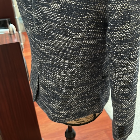 tweed blazer with faux leather collar - Picture 2 of 6